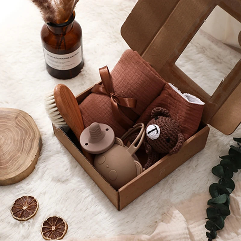 Newborn Baby Essentials Gift Set – Bath & Care Box
