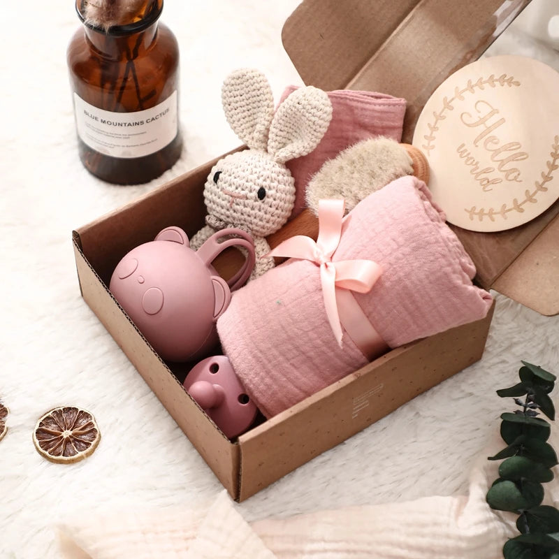 Newborn Baby Essentials Gift Set – Bath & Care Box