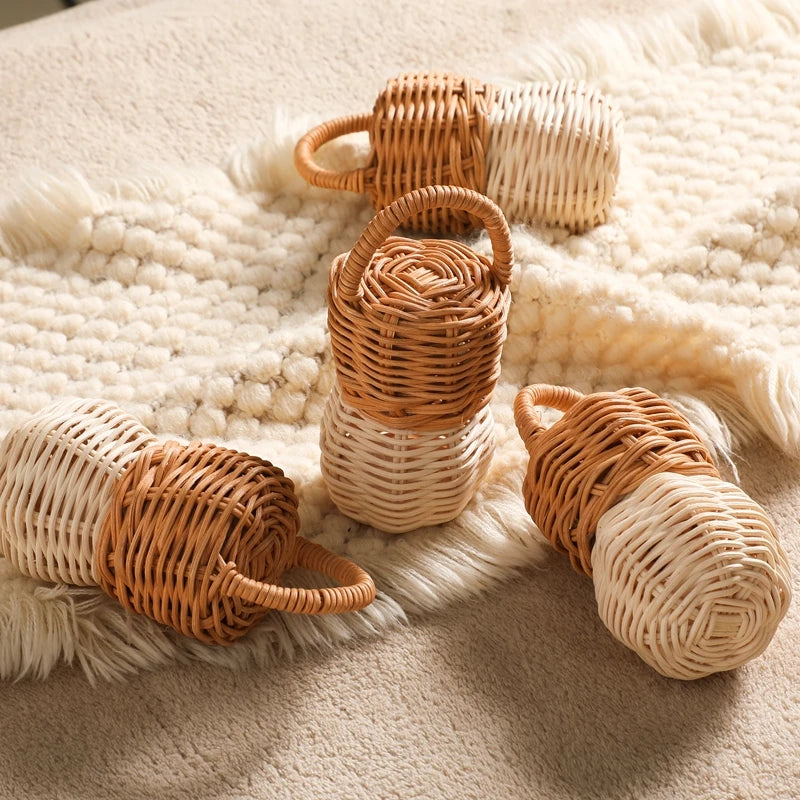 Natural Rattan Bell Rattle – Montessori-Inspired Wooden Baby Toy for Sensory Exploration